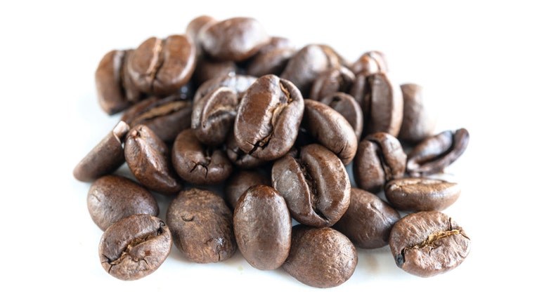 Roasted coffee beans