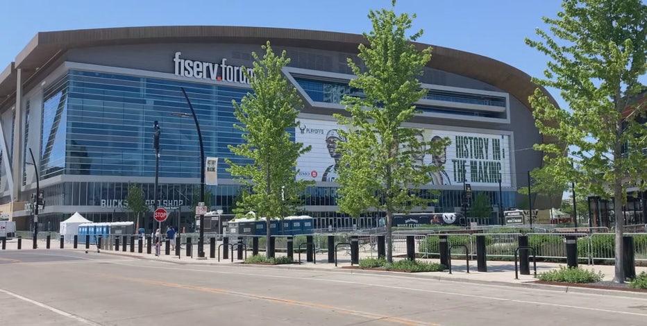 Deer District night market coming to Fiserv Forum plaza Wednesdays