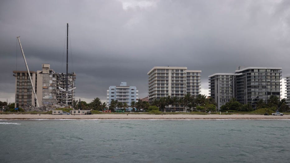 d4d6bc82-Hundreds Missing After Residential Building In Miami Area Partially Collapses