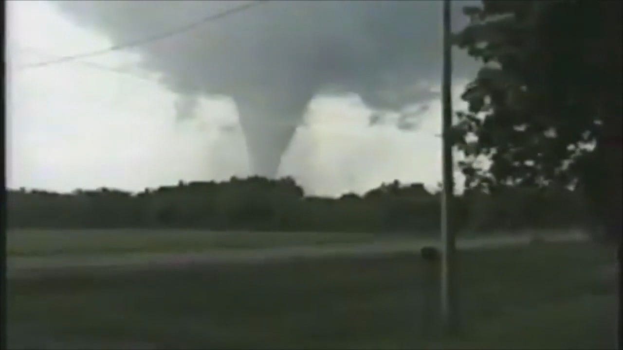 Remembering the Oakfield tornado 25 years later | FOX6 Milwaukee