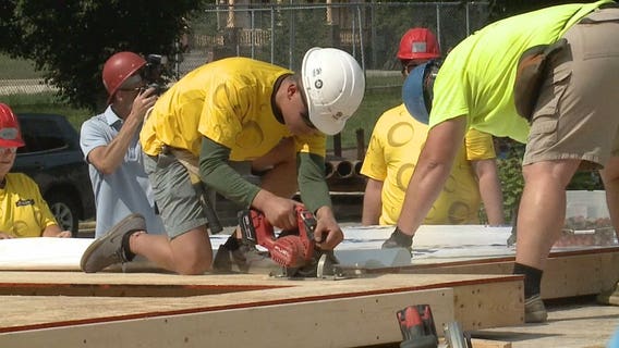 Bucks, Sargento, Habitat build Milwaukee home