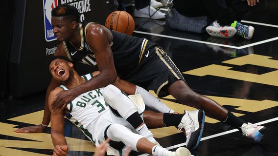 Giannis' knee won't need procedure, Bucks GM Horst says