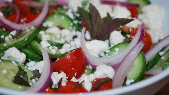Cucumber mint salad recipe