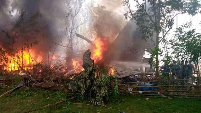 45 dead in Philippine military plane crash; 49 rescued