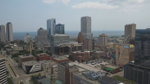 Milwaukee COVID cases, positivity dip; gating criteria hold