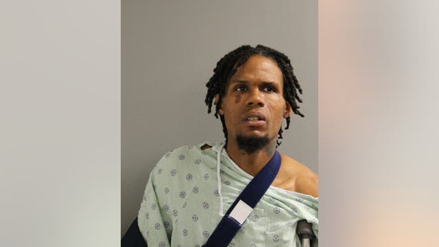 Chicago man shot by concealed-carry holder after fatally shooting woman, wounding 2 men: police