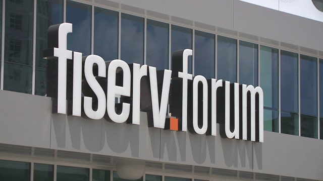 Fiserv Forum seeking nonprofit volunteers to work concessions
