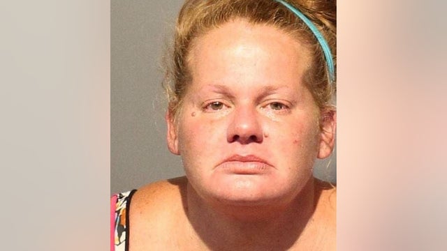 Woman breaks into dentist's office, pulls 13 teeth from patient: police