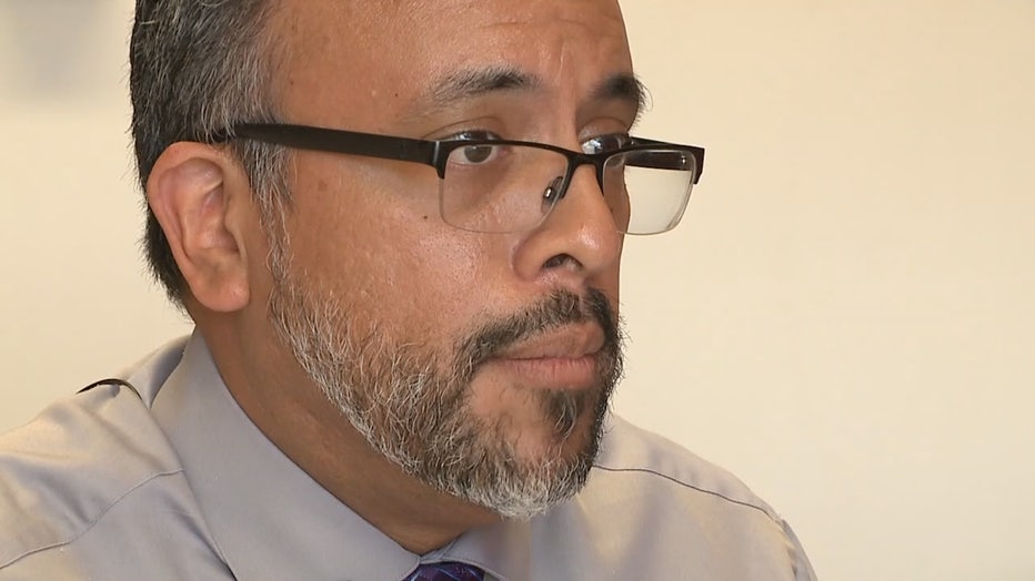 Dr. Marco De La Cruz