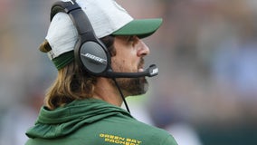 Aaron Rodgers sticks up for unvaxxed teammates, ‘it’s a personal decision’