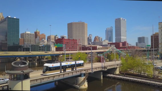 Hop streetcar: Milwaukee parking revenue to plug budget gap