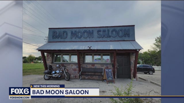 Motorcycle-themed bars in Milwaukee