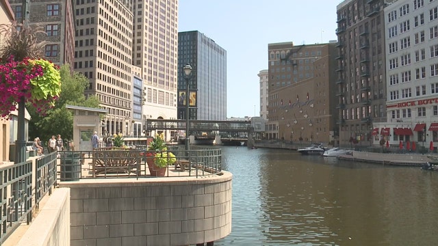 Milwaukee's COVID disease burden continues to rise