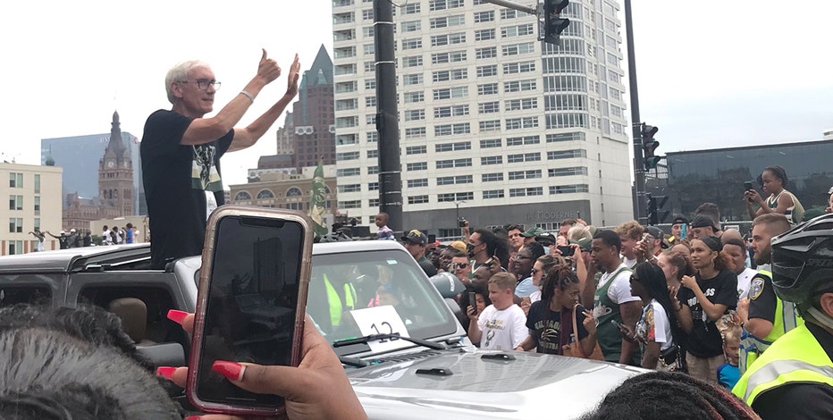 Gov. Evers collects Bucks bet winnings from Arizona governor