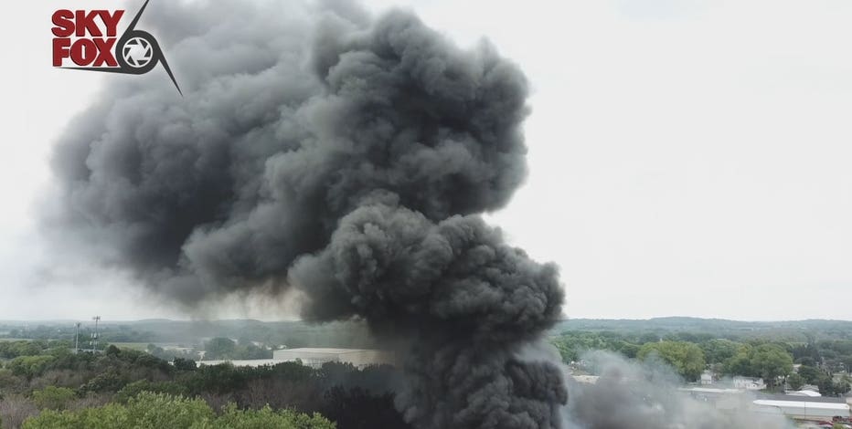 5-alarm Fort Atkinson fire prompts evacuations