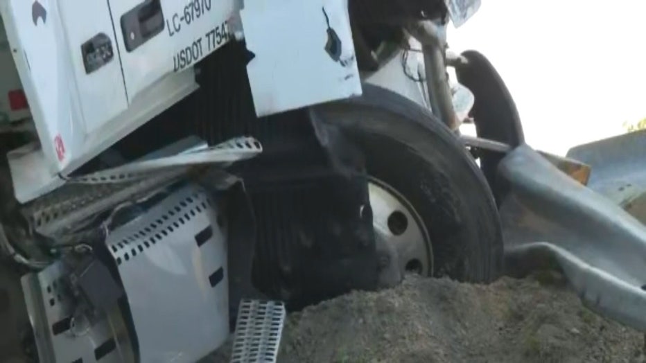 Jefferson County fatal crash on westbound I-94 near Hwy 26