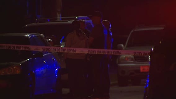 Kenosha shooting; 1 dead, no suspects in custody