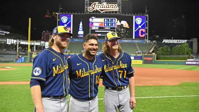 Brewers' Burnes, Hader combine for MLB record 9th no-hitter