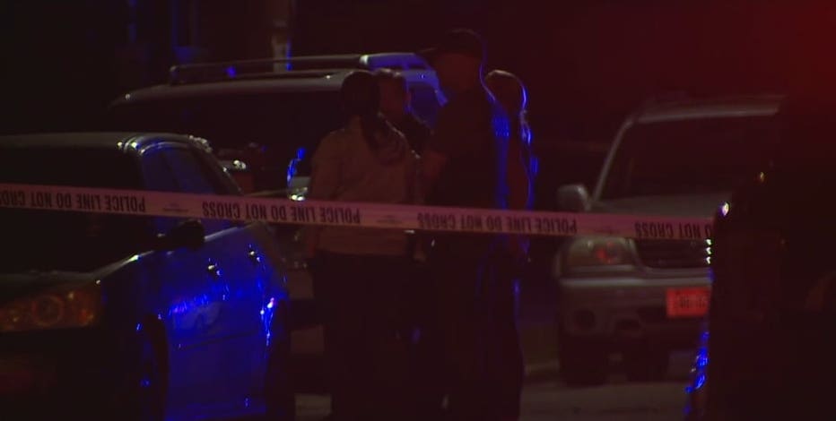 Kenosha shooting; 1 dead, no suspects in custody