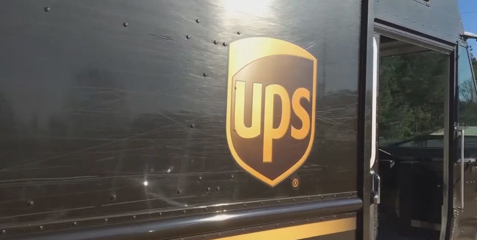 UPS hiring 1,200 in Milwaukee area; pays $17 to $32/hour