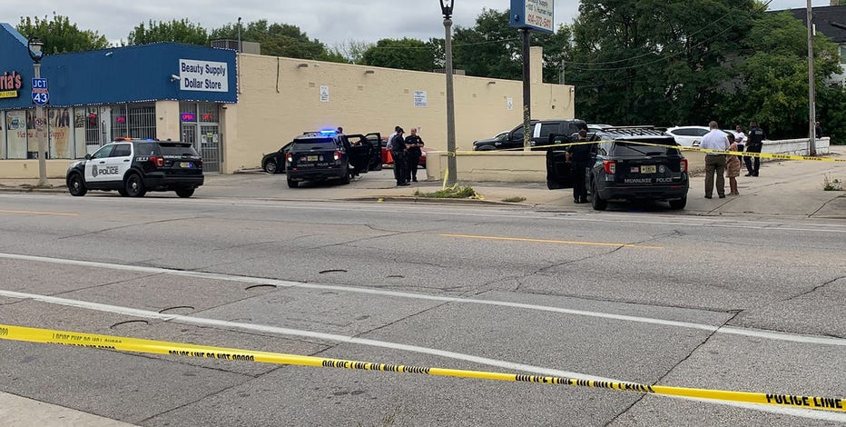 Milwaukee police investigate homicide, 30-year-old man shot