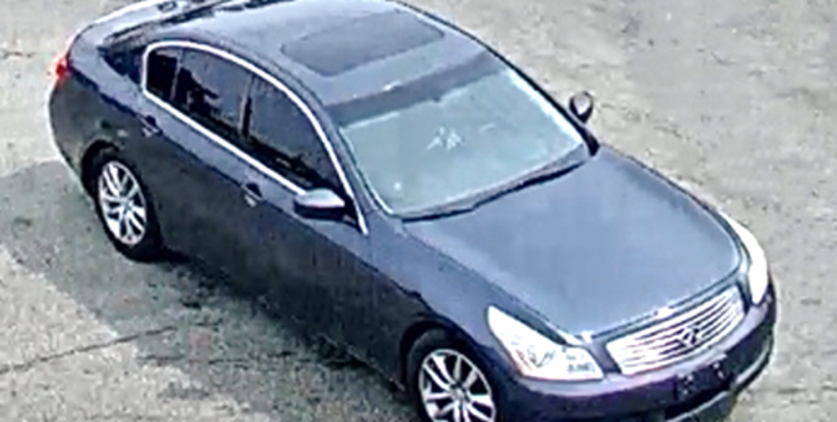 Suspect wanted for pointing gun near 35th and Lapham