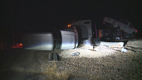 4 hurt after Amtrak train from Fort Worth crashes into semi in Oklahoma