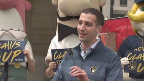 Brewers' David Stearns out, Matt Arnold to lead baseball operations