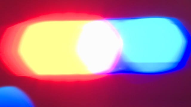 Milwaukee crash near 84th and Mill; 3 children, driver injured