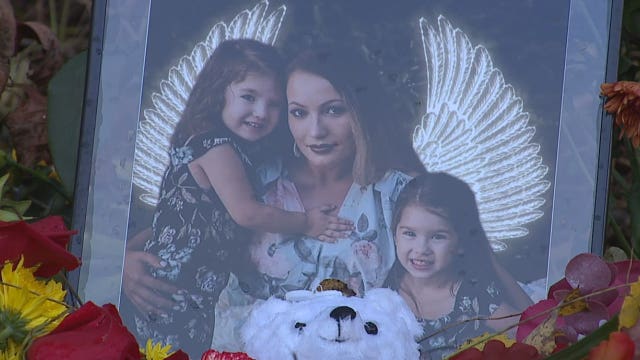 Crash kills Washington County mother, girls hospitalized