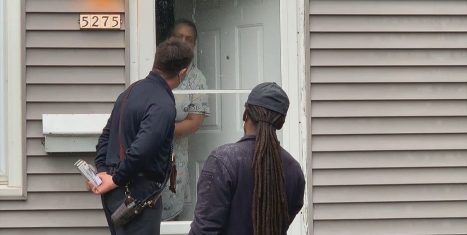 Milwaukee Fire Prevention Week smoke alarm tests on city's north side