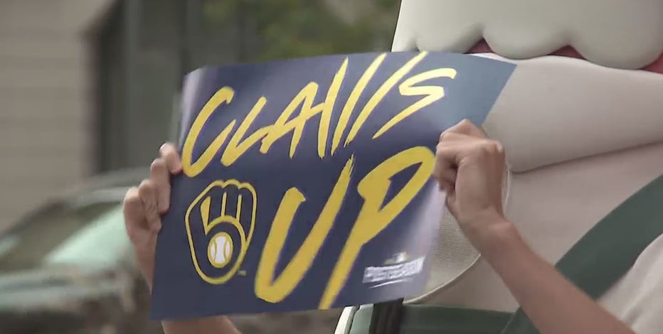 Claws Up Milwaukee: City leaders celebrate start of fourth consecutive  postseason run for the Brewers