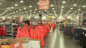 Wisconsin gun deer season: Hunters gear up at Fleet Farm