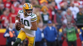 Packers' Jordan Love starts first NFL start, fans react