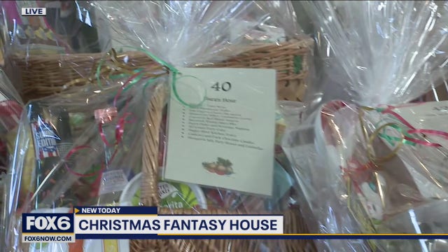 The Christmas Fantasy House is back