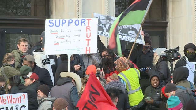 Kyle Rittenhouse trial: Protests form amid jury delibrations