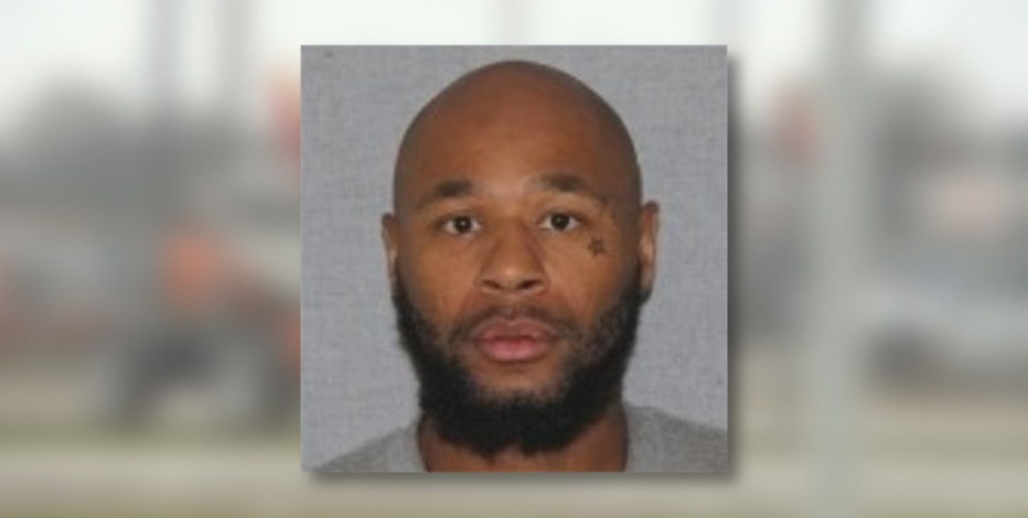 Man escapes U.S. Corrections custody at Mitchell International Airport