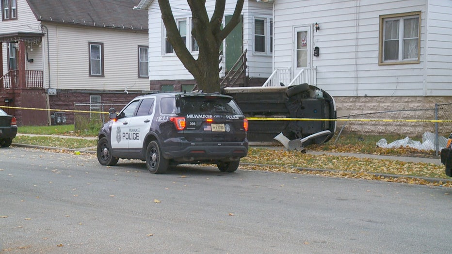 Crash of stolen vehicle near 19th and Mitchell, Milwaukee