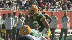 Packers' Aaron Rodgers 'truly torn' on where he'll play: report