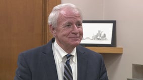 Milwaukee Mayor Barrett resigning, 8 look to replace him