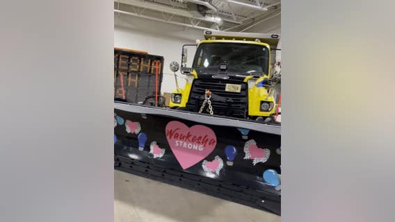 Waukesha Strong snowplows, Waukesha South students painted them