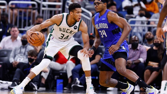 Bucks sweep Magic 136-118, push win streak to 5