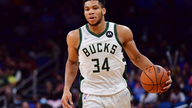 Bucks win 4th straight behind 28 from Antetokounmpo