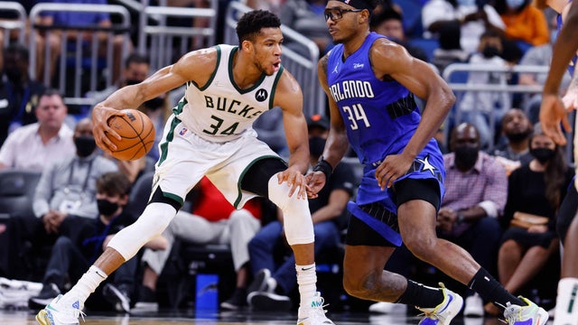 Bucks sweep Magic 136-118, push win streak to 5