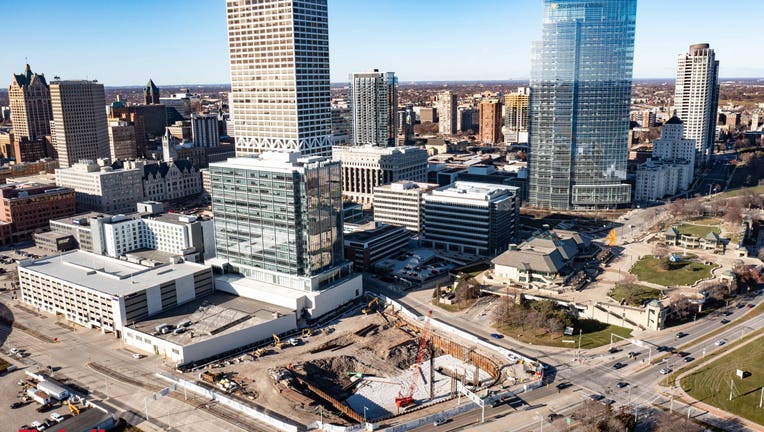 Construction progress on Couture (Dec. 2, 2021)