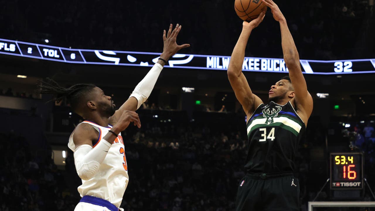 Antetokounmpo Has Big Game, Bucks Beat Knicks 123-108 | FOX6 Milwaukee