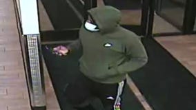 Menomonee Falls Planet Fitness credit card theft, male sought