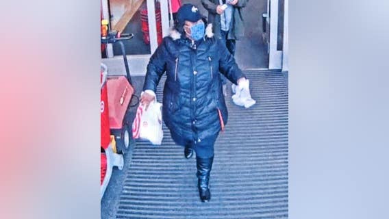 Menomonee Falls Jimmy John's wallet theft, woman sought