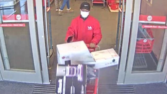Menomonee Falls Target theft, man wanted