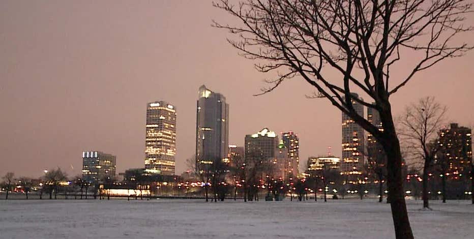 Milwaukee shelter balancing COVID, dangerously cold temperatures